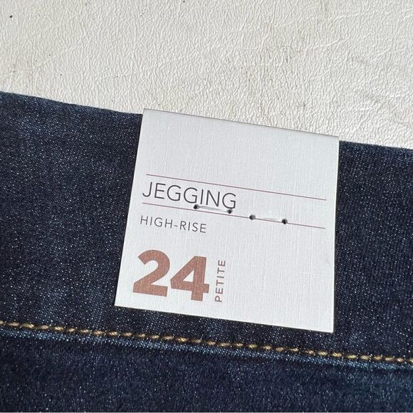Lane Bryant | NWT High Rise Darker Denim Jeggings 24 Petite - Picture 4 of 4